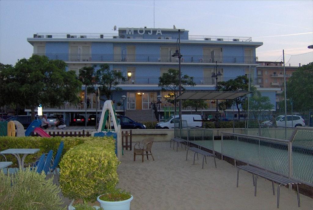 Hotel Moja Cesenatico Buitenkant foto